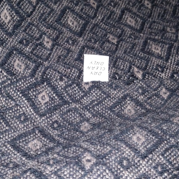 London Fog Trench Coat - Picture 3 of 7